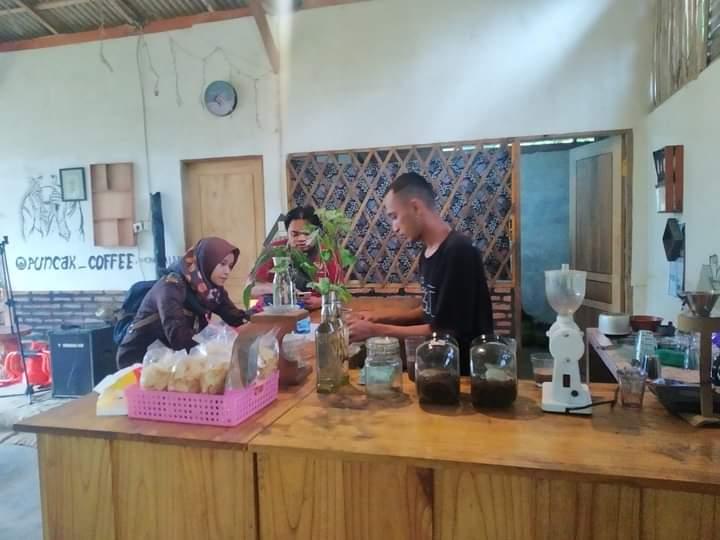 76WhatsApp Image 2022-11-02 at 17.05.19.jpeg